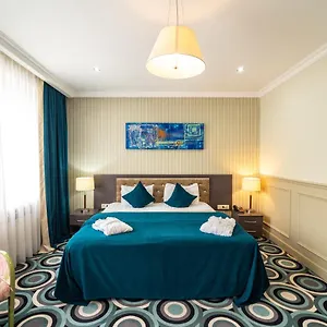 3* Hotel Mildom